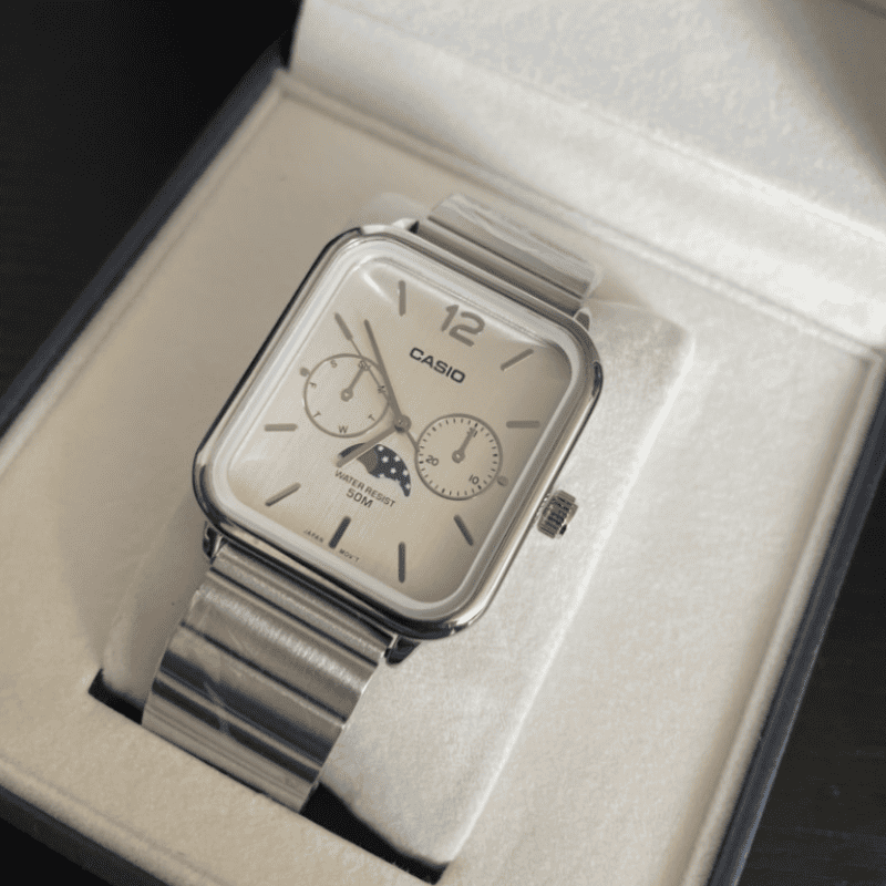 Casio Vintage Moon Valmont