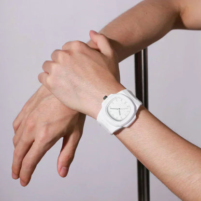 Christal Vidor Uhr Valmont